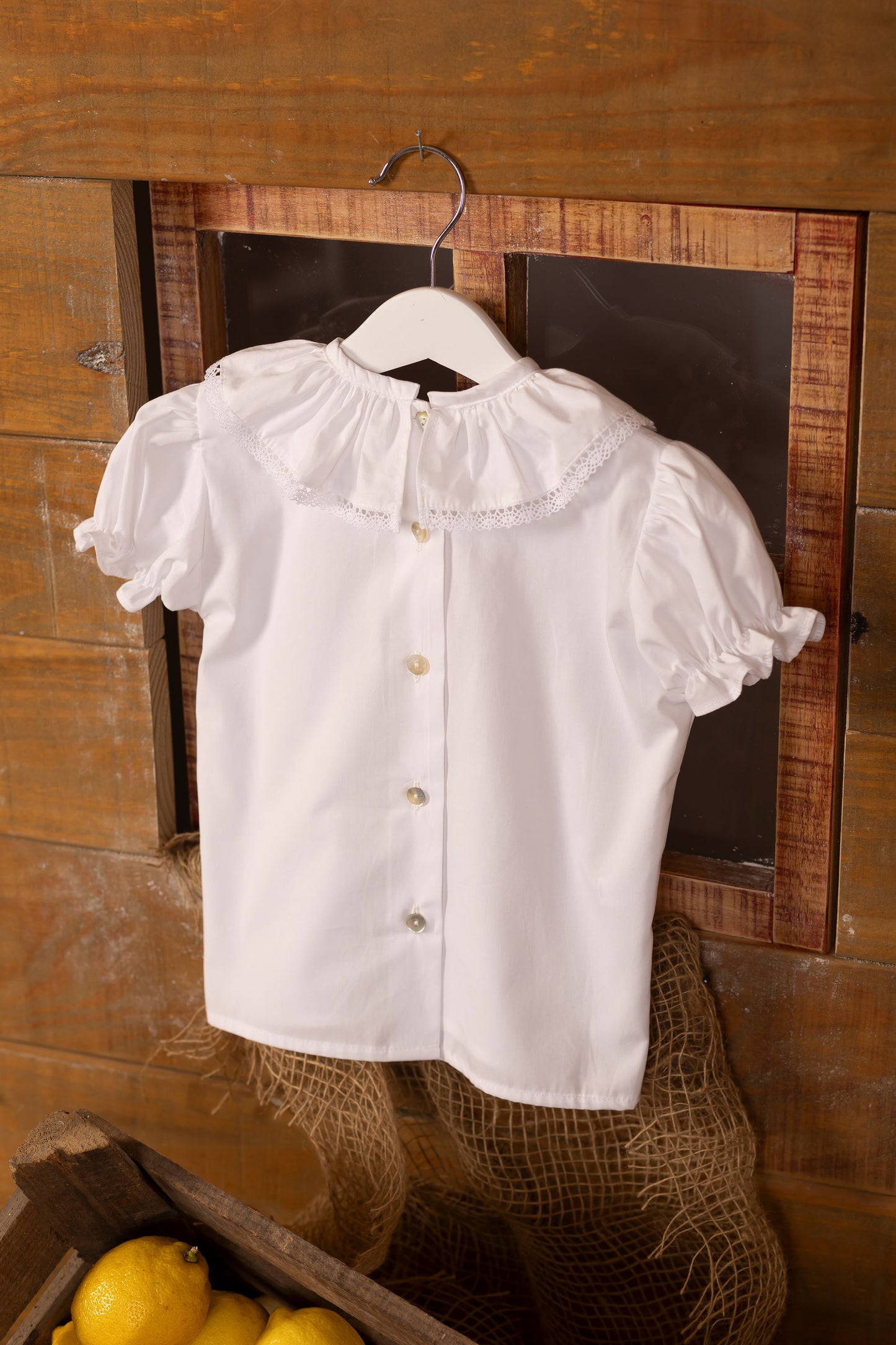 White collar blouse with lace